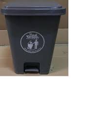 Dustbin with Pedal 25 lts Assorted